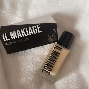 IL MAKIAGE  Flawless Base Foundation